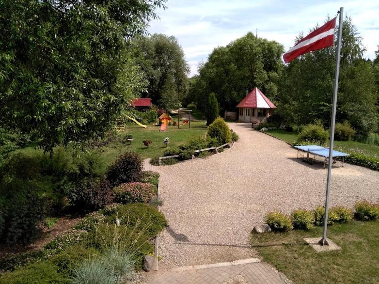 Viesu Nams Zala Sala Hotel Litavniki Exterior photo